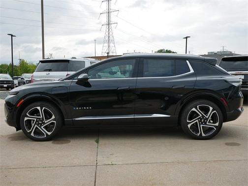2025 Chevrolet Equinox EV LT