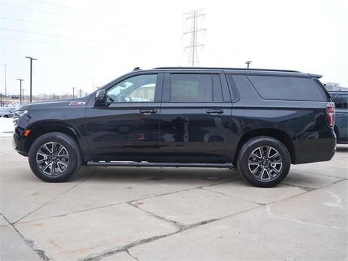 2021 Chevrolet Suburban 4WD Z71