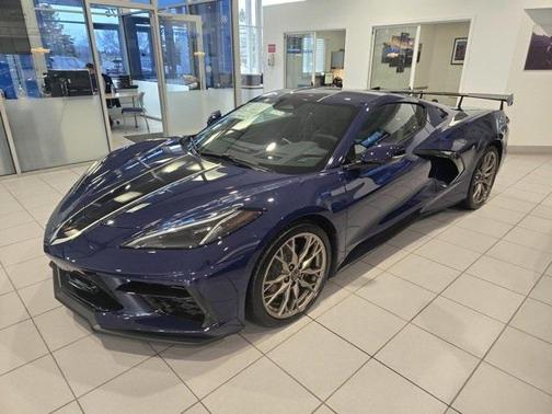 2025 Chevrolet Corvette Stingray w/2LT