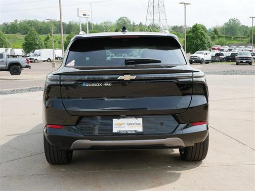 2025 Chevrolet Equinox EV LT