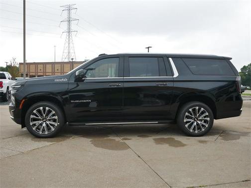 2025 Chevrolet Suburban 4WD High Country