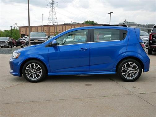 2020 Chevrolet Sonic FWD Hatchback LT 5-Door