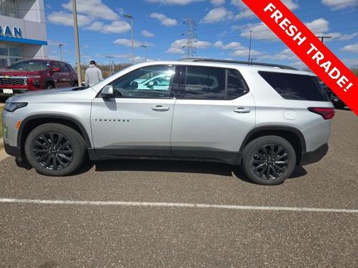 2022 Chevrolet Traverse RS