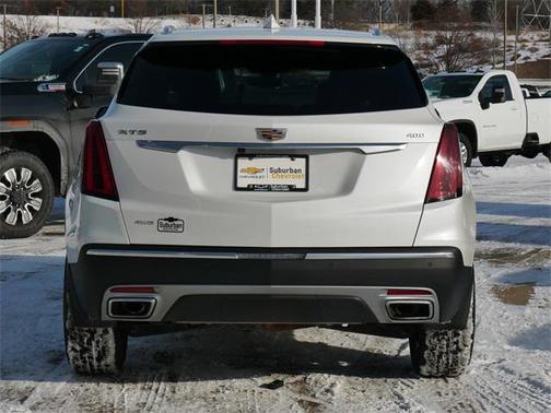 2022 Cadillac XT5 Premium Luxury