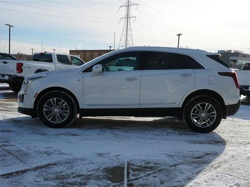 2022 Cadillac XT5 Premium Luxury