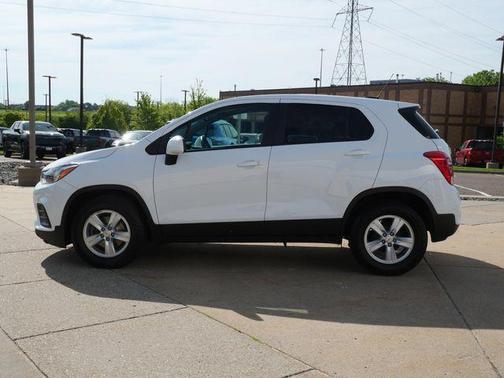 Summit White 2020 Chevrolet Trax LS