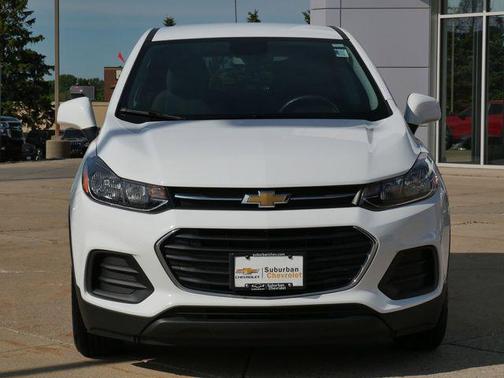 Summit White 2020 Chevrolet Trax LS
