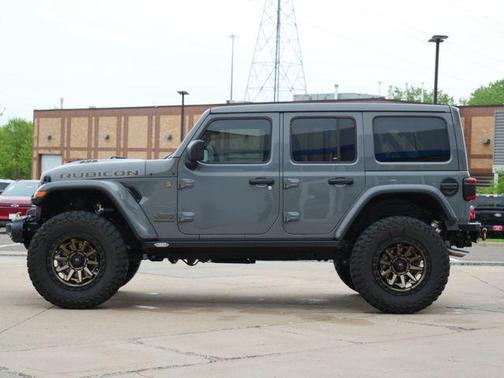 Sting-Gray Clearcoat 2023 Jeep Wrangler Rubicon 392