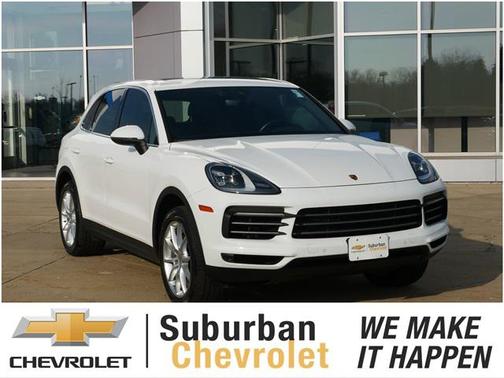 2023 Porsche Cayenne Base