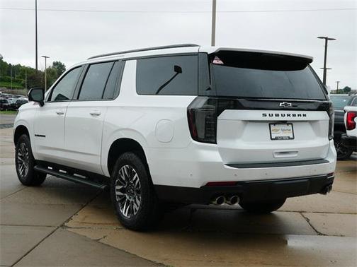 2025 Chevrolet Suburban 4WD Z71