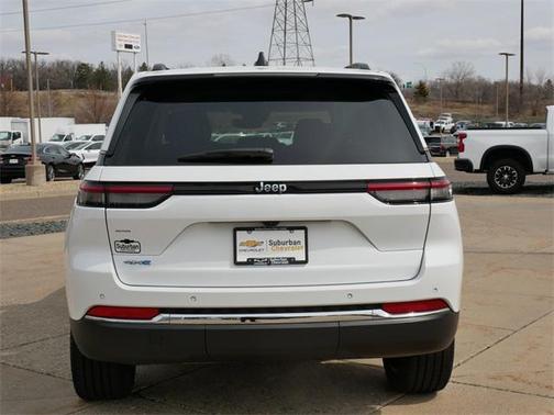 2022 Jeep Grand Cherokee 4xe Base