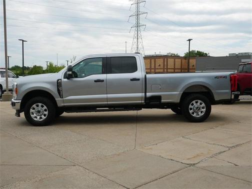 2023 Ford F-250 XLT