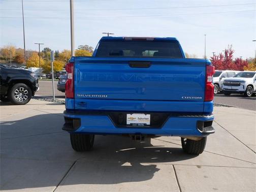 2022 Chevrolet Silverado 1500 Custom