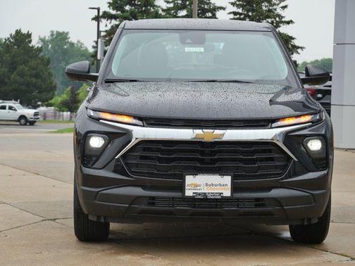 Mosaic Black Metallic 2026 Chevrolet Trailblazer LS