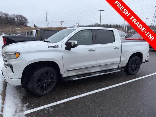 2022 Chevrolet Silverado 1500 High Country