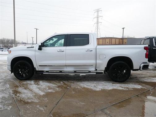 2022 Chevrolet Silverado 1500 High Country