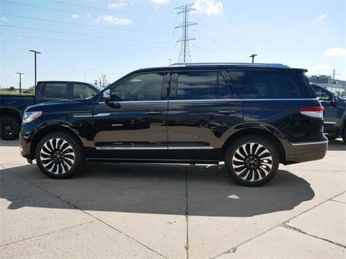 2023 Lincoln Navigator Black Label