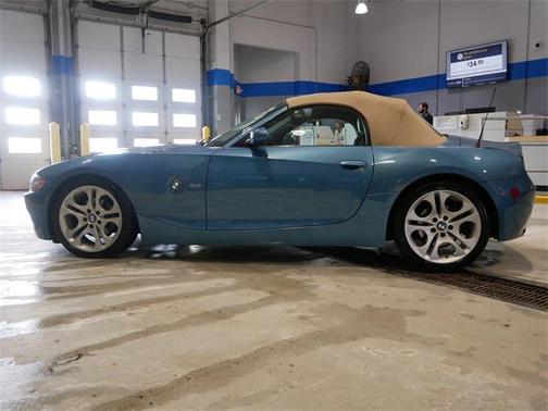 2004 BMW Z4 3.0i