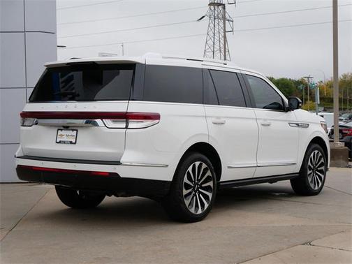 2024 Lincoln Navigator Reserve