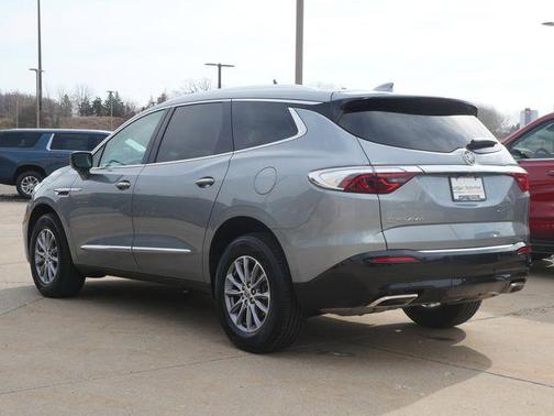2023 Buick Enclave Essence AWD