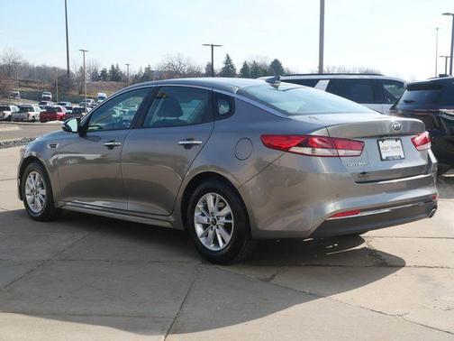 Titanium Silver 2017 Kia Optima LX
