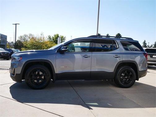 2021 GMC Acadia AWD AT4