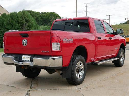 2020 RAM 2500 Tradesman Crew Cab 4X4 6'4' Box