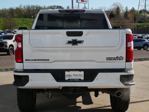 Summit White 2023 Chevrolet Silverado 2500 High Country