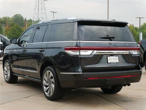 2022 Lincoln Navigator Reserve