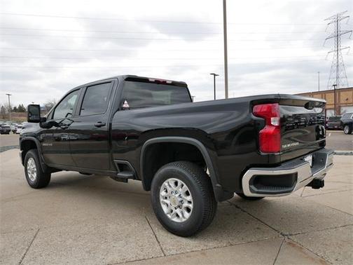 2025 Chevrolet Silverado 3500 LT