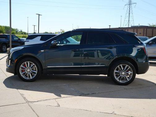 Emerald Lake Metallic 2024 Cadillac XT5 Sport