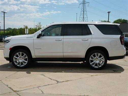 2023 Chevrolet Tahoe 4WD High Country