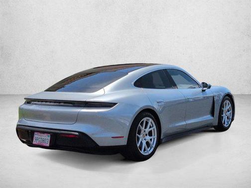 Dolomite Silver Metallic 2020 Porsche Taycan 4S