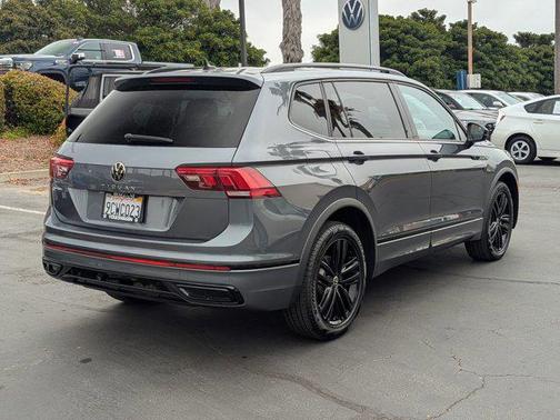 2022 Volkswagen Tiguan 2.0T SE R-Line Black