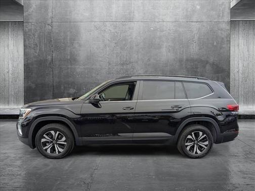 2025 Volkswagen Atlas 2.0T SE