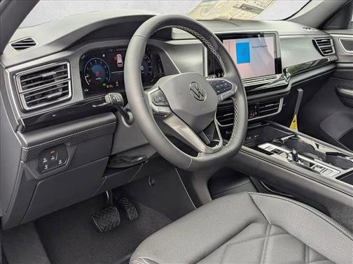 2026 Volkswagen Atlas Cross Sport 2.0T SE w/Technology 4MOTION