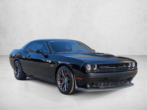 Pitch Black Clearcoat 2015 Dodge Challenger SRT 392