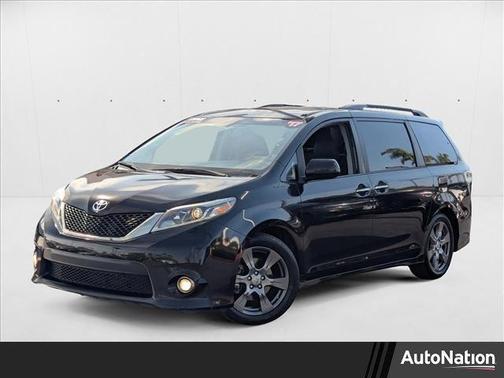 2017 Toyota Sienna SE