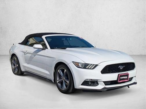 2015 Ford Mustang V6
