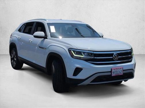 Pure White 2023 Volkswagen Atlas Cross Sport 2.0T SE