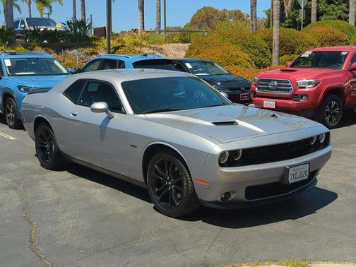 2017 Dodge Challenger R/T