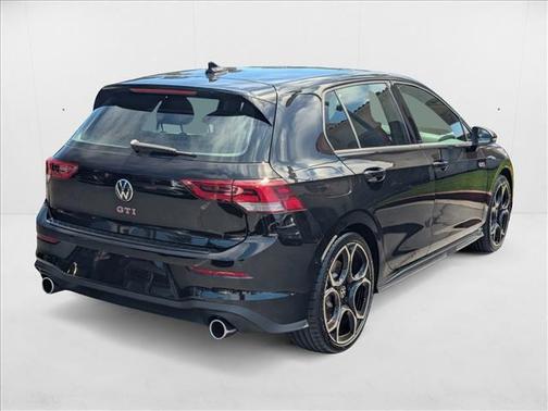 2025 Volkswagen Golf GTI 2.0T S DSG