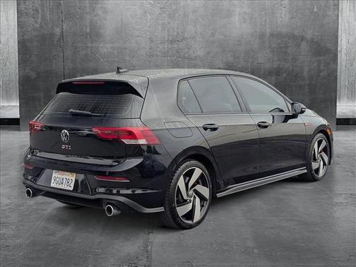2023 Volkswagen Golf GTI 2.0T S DSG