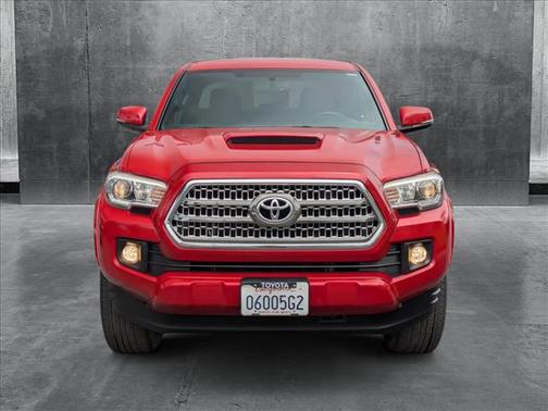 2017 Toyota Tacoma TRD Sport