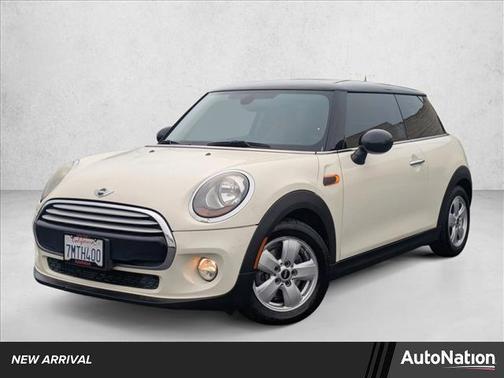 2015 MINI Hardtop Cooper