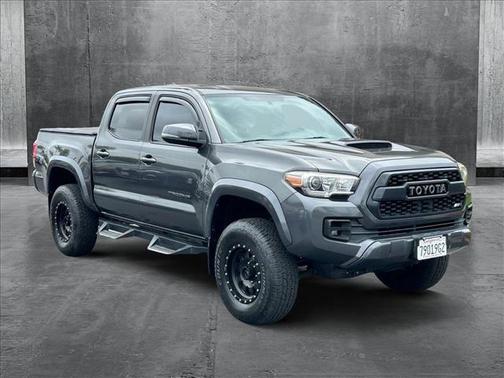 2017 Toyota Tacoma TRD Sport