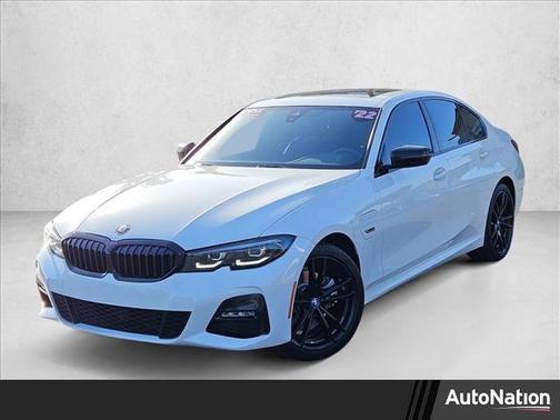2022 BMW 330e Base