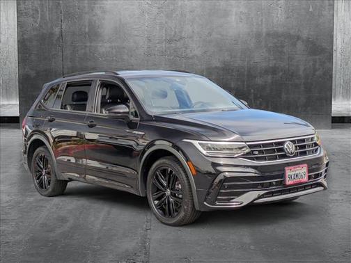 2022 Volkswagen Tiguan 2.0T SE R-Line Black