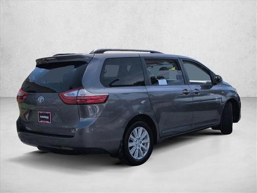 Predawn Gray Mica 2017 Toyota Sienna LE