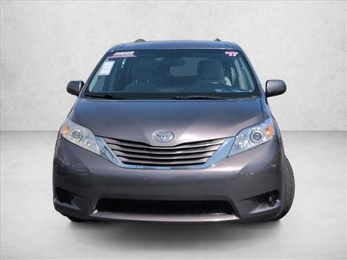 Predawn Gray Mica 2017 Toyota Sienna LE